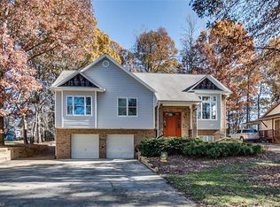 152 Dove Meadows Dr, Archdale, NC 27263