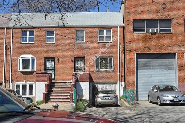 1st image of 18629 Henderson Ave