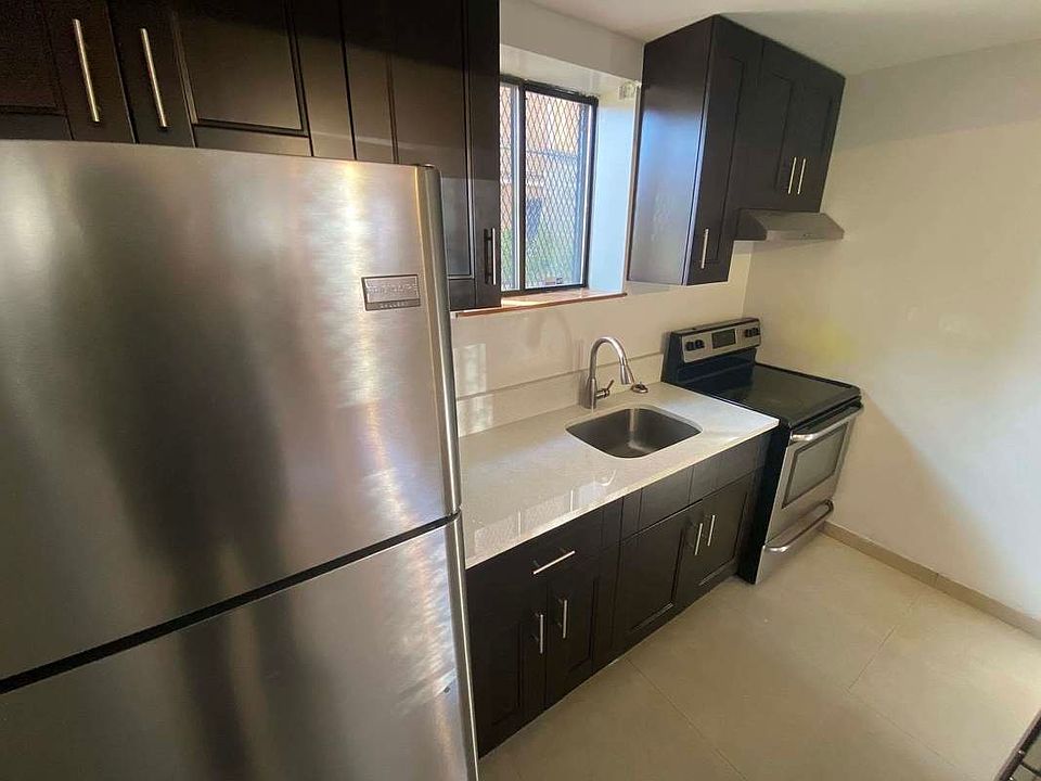 1st image of 21-40 Hazen St #1D
