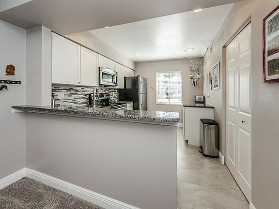 2nd image of 214 Palmetto Ct
