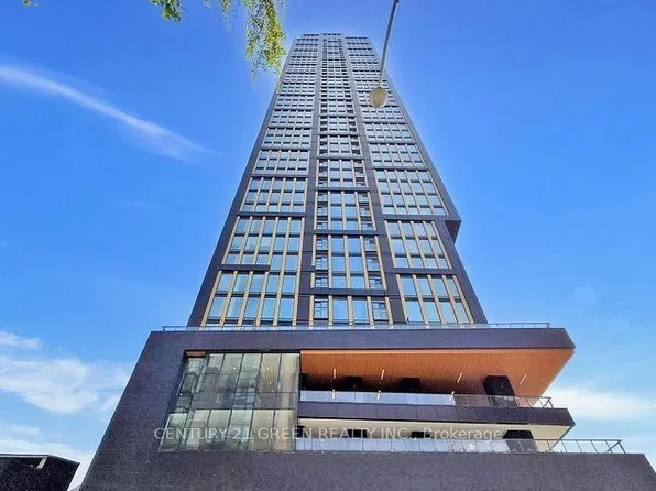 319 Jarvis St #2710, Toronto, ON M5B 0C8