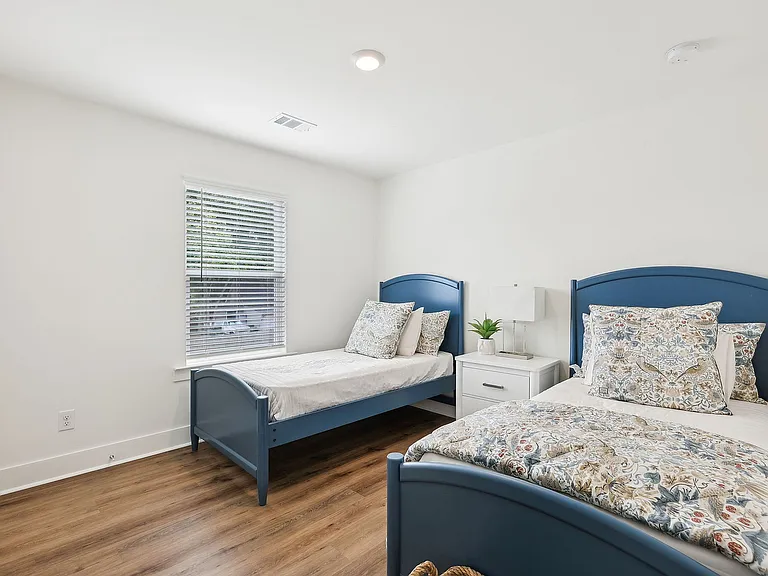 Haven at Parkway Pointe — Photo 12