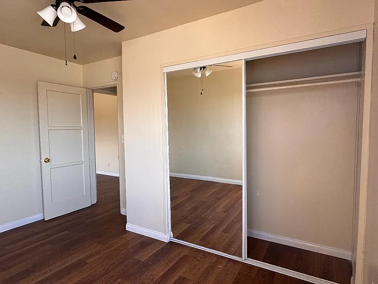 1816 J Ave #D — Photo 5