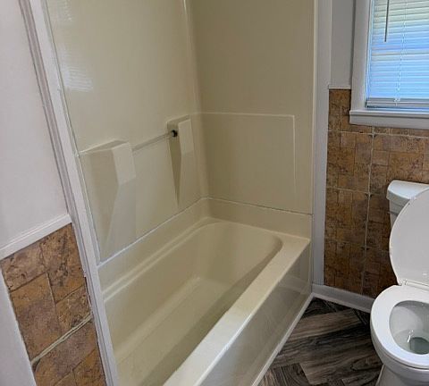 5th image of 24 Lindsey Rd