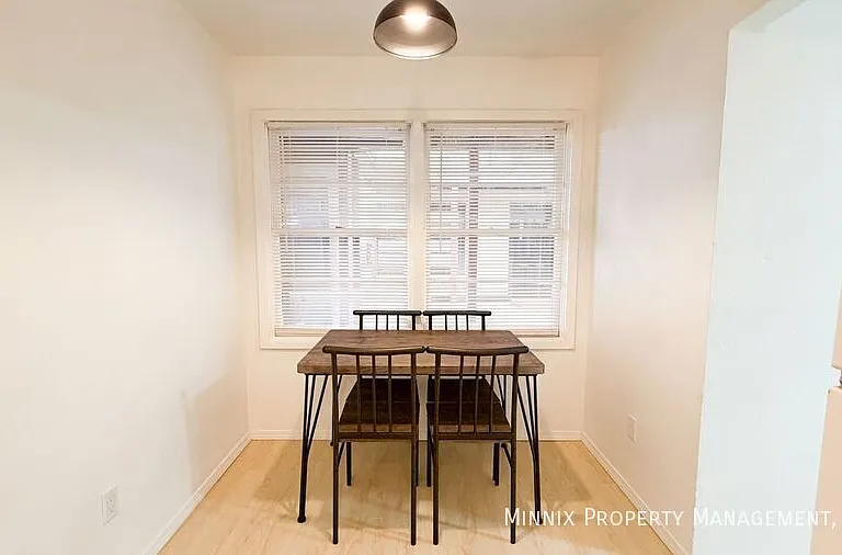 5005 Avenue W #2 — Photo 12