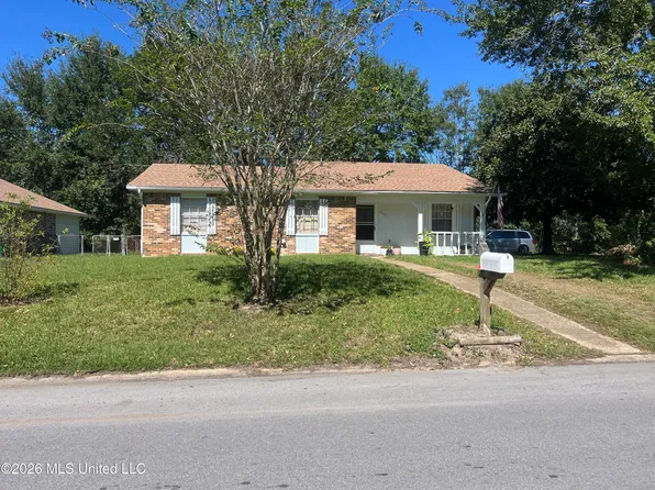 4117 Yosemite Dr, Ocean Springs, MS 39564