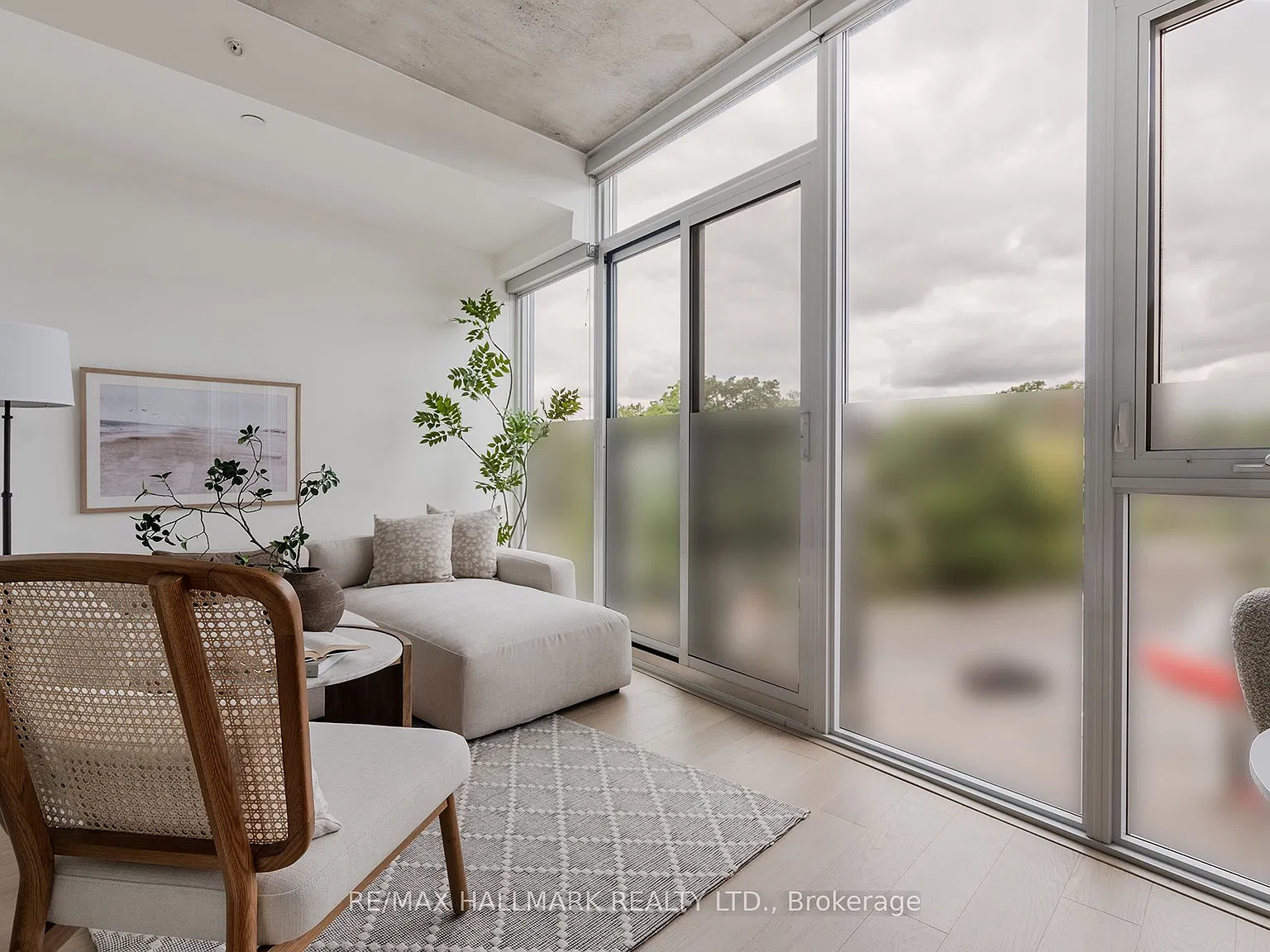 1 bed, $2,095 — Photo 2