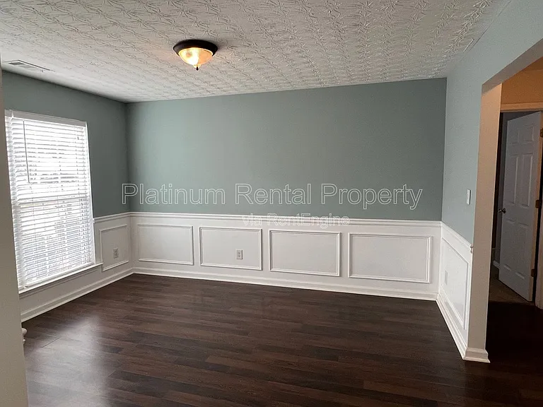 4093 Laurel Bend Ct — Photo 9