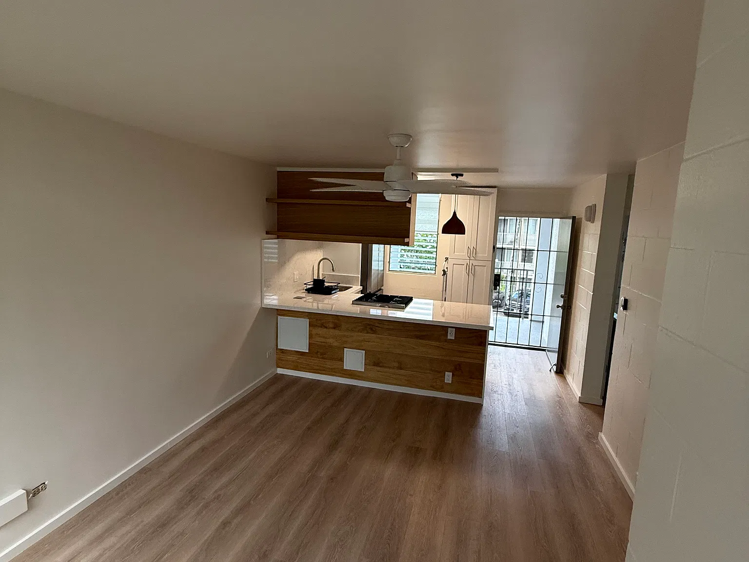 2 bed, 620 sqft, $2,750 — Photo 2