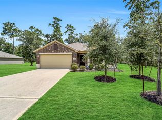 9733 Cold Creek Dr, Conroe, TX 77306