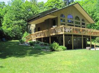 991 Burr Pond Rd, Sudbury, VT 05733
