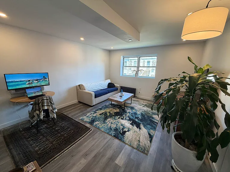 853 Halsey St #4B — Photo 1