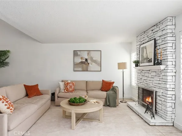 26 Helena #69, Irvine, CA 92604