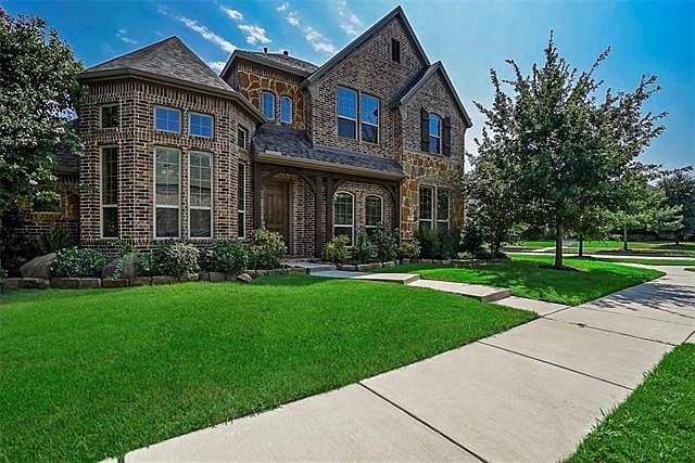 1st image of 15817 River Glen Dr