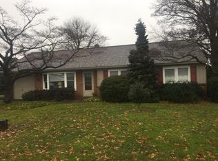 2105 S View Rd, Lancaster, PA 17602