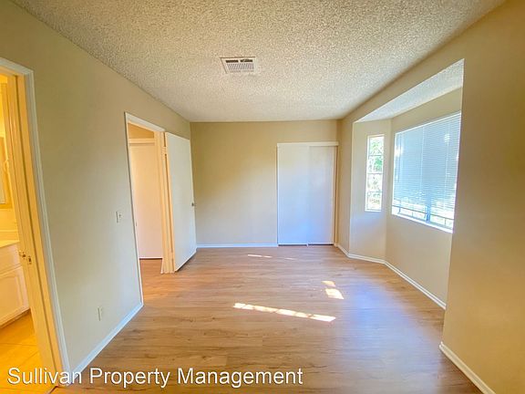 5th image of 1280 E La Palma Ave #1