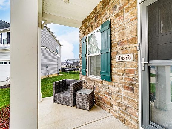 5th image of 10576 Atterbury Dr