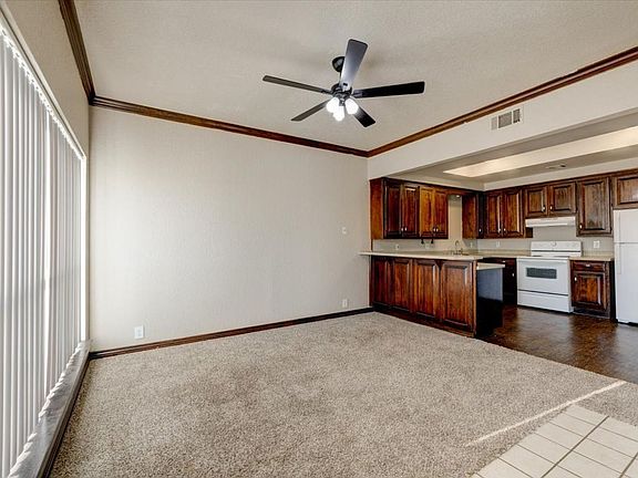 3rd image of 10400 N Council Rd #304