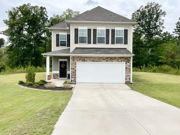 516 Lionheart Ln, Sanford, NC 27330