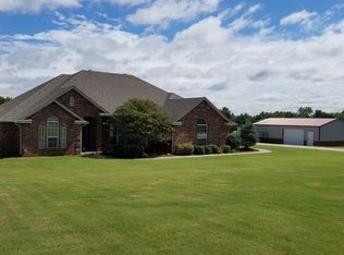 502 S Owen Dr, Mustang, OK 73064