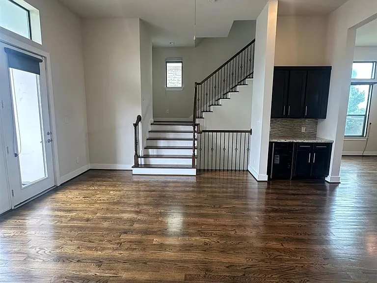 4106 Marina St — Photo 10