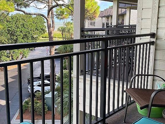 4th image of 23 S Forest Beach Dr APT 351