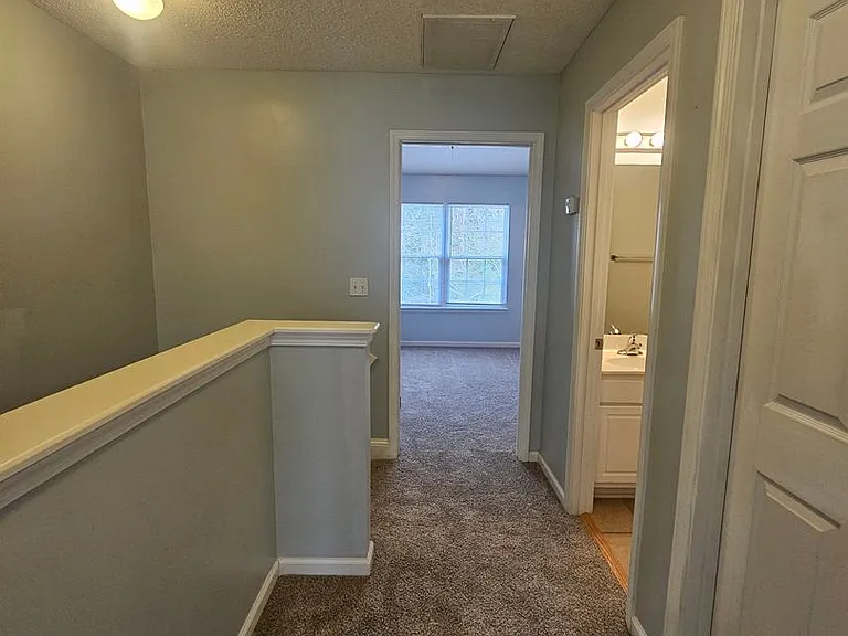 104 Tuscany Ct — Photo 11