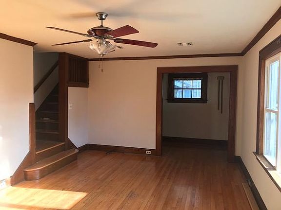 3rd image of 15 Fairfield Ave