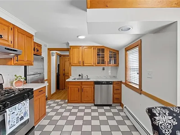 45 Denver St #2, Pawtucket, RI 02860