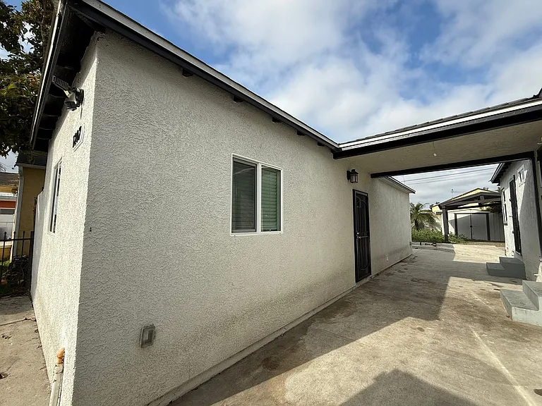 1205 S Broadacres Ave — Photo 10