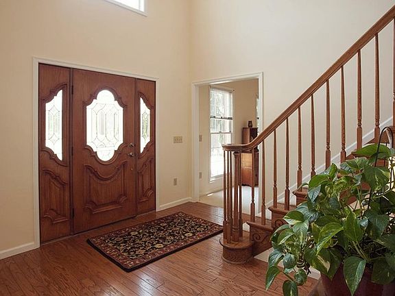 3rd image of 6797 Penridge Dr