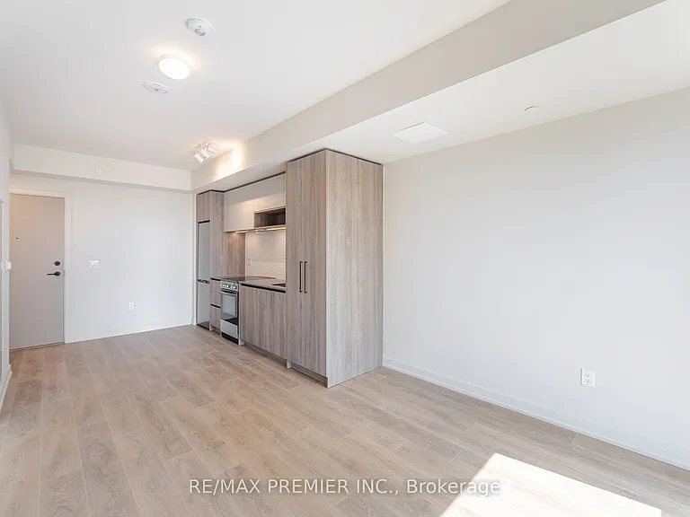 181 Sterling Rd #708 — Photo 10