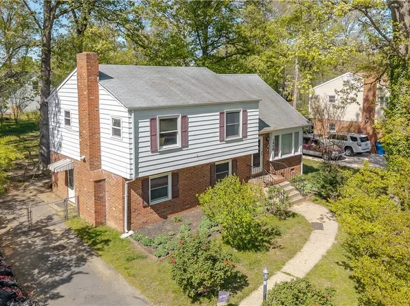 3948 Berrybrook Dr, North Chesterfield, VA 23234