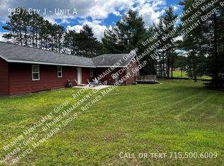 9197 Jahnke Rd, Minocqua, WI 54548
