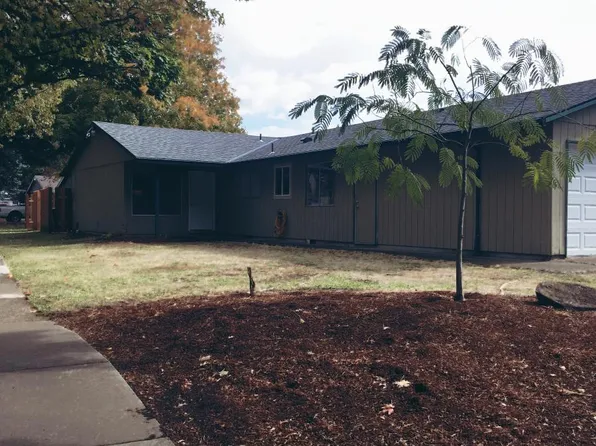 1308-1310 SE 160th Pl, Portland, OR 97233