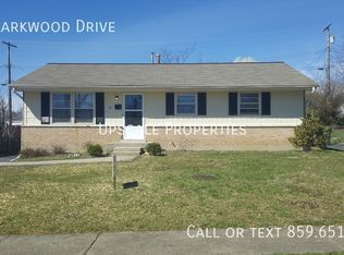 321 Larkwood Dr, Lexington, KY 40509