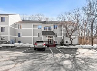 330 Sunderland Rd UNIT 80, Worcester, MA 01604