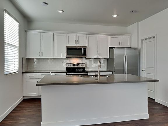 5th image of 8318 S 21st Ln