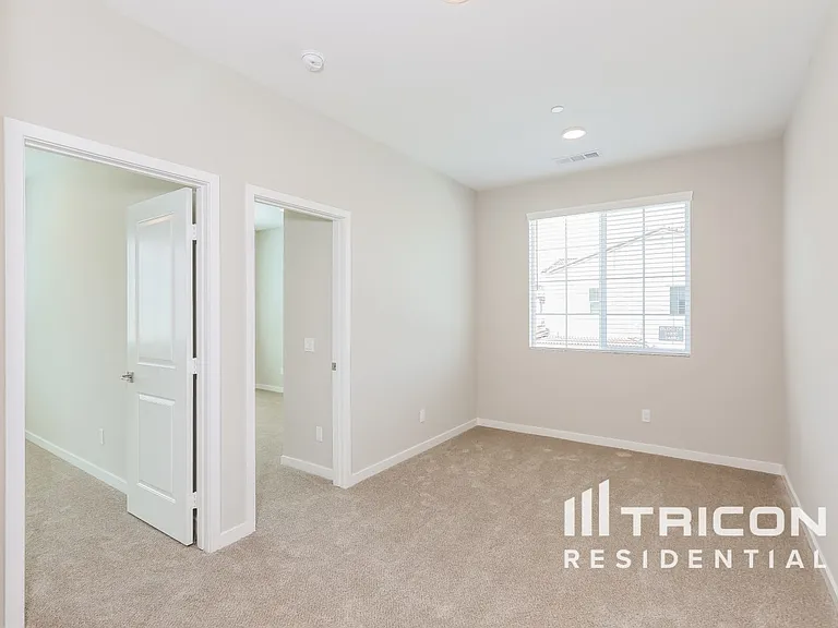 24802 Alita Way — Photo 89