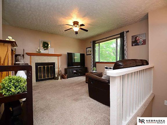 4th image of 5405 N 127th St
