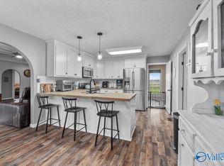 26398 Bain Rd, Athens, AL 35613