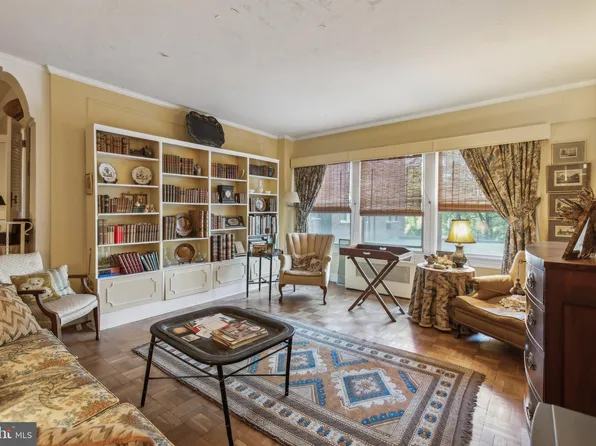 4000 Cathedral Ave NW APT 35B, Washington, DC 20016