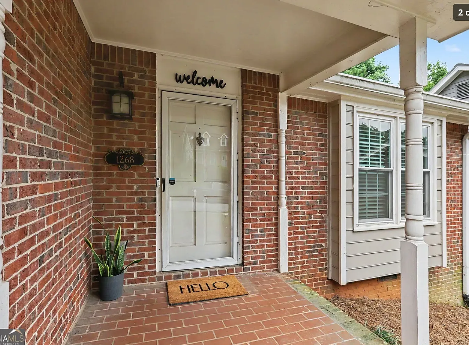 3 bed, 2.5 bath, 2086 sqft, $2,750 — Photo 2