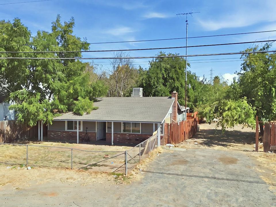 1st image of 2930 Albatross Way
