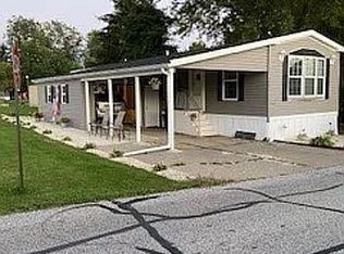 13002 Kevin Ln, Chardon, OH 44024