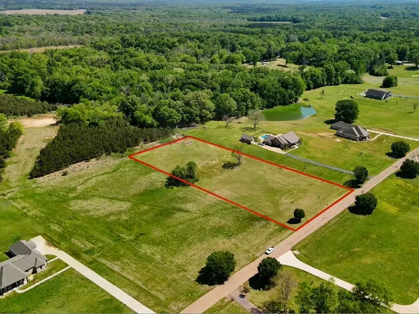 128 Meadow Oaks Ln, Clinton, MS 39056