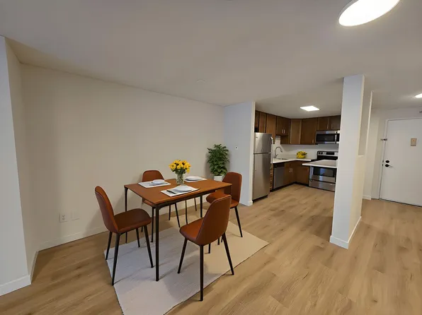 Park 3025 Apartments