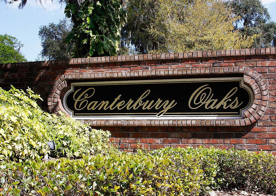 Canterbery Oaks