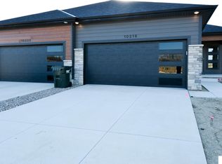 2574 Tupelo Ln, Lincoln, NE 68520