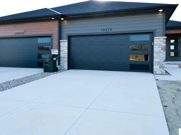 2574 Tupelo Ln, Lincoln, NE 68520